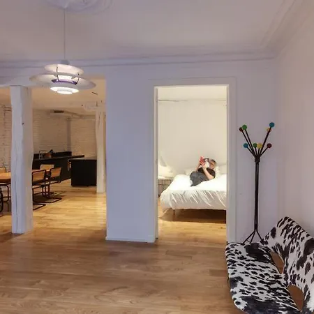 Beautiful New In Town Centre Apartamento Bilbau